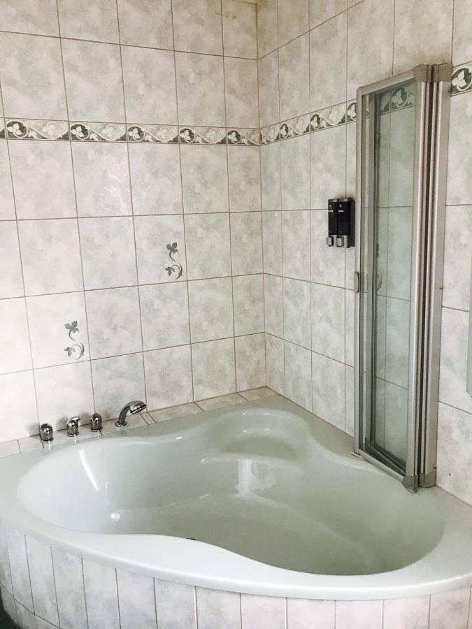 Grosses Ferienzimmer Uckermark Casekow Buitenkant foto